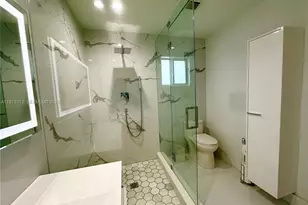 9230 SW 68th St, Miami, FL 33173 - Photo 17