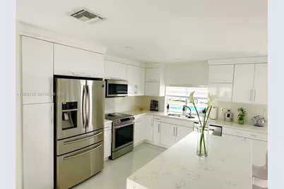 9230 SW 68th St #0, Miami, FL 33173 - Photo 7