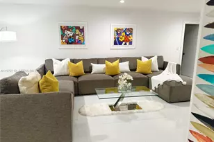 9230 SW 68th St, Miami, FL 33173 - Photo 3