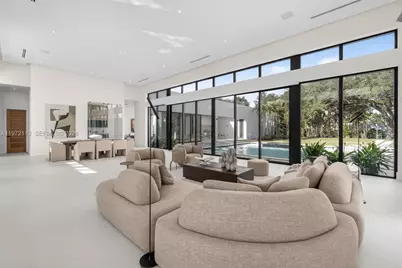 11395 SW 88th Ave, Miami, FL 33176 - Photo 5