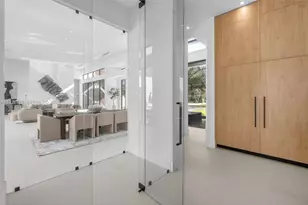 11395 SW 88th Ave, Miami, FL 33176 - Photo 11