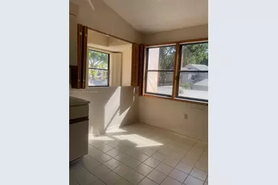 9831 NW 1st Ct #9831, Plantation, FL 33324 - Photo 5