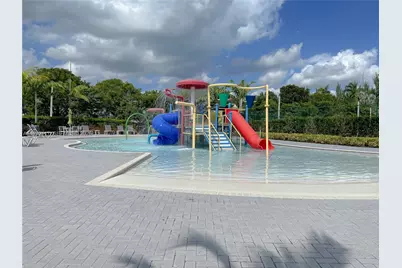 8031 NW 104th Ave #5, Doral, FL 33178 - Photo 15