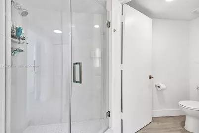 1881 79th St Cswy #1404, North Bay Village, FL 33141 - Photo 15