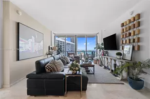 68 SE 6th St, Miami, FL 33131 - Photo 11