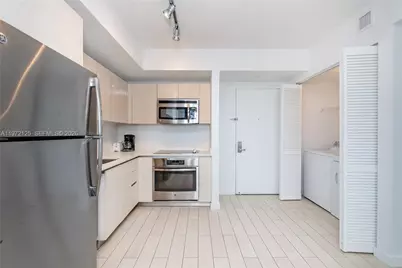 2602 E Hallandale Beach Blvd #R1903, Hallandale Beach, FL 33009 - Photo 15