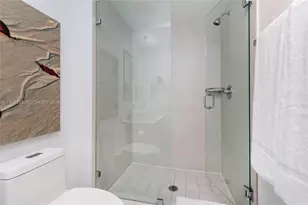 2602 E Hallandale Beach Blvd, Hallandale Beach, FL 33009 - Photo 21