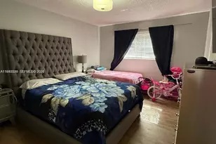 5290 W 21st Ct, Hialeah, FL 33016 - Photo 17