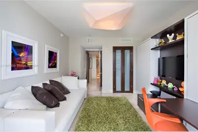 5875 Collins Ave #1008, Miami Beach, FL 33140 - Photo 19