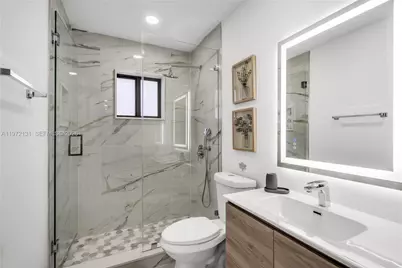 348 NE 117th St, Miami, FL 33161 - Photo 31