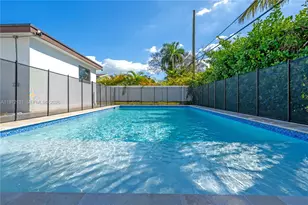 348 NE 117th St, Miami, FL 33161 - Photo 35