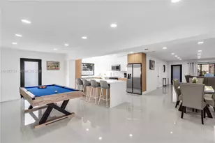 348 NE 117th St, Miami, FL 33161 - Photo 17