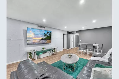 6201 N Falls Cir Dr #210, Lauderhill, FL 33319 - Photo 5