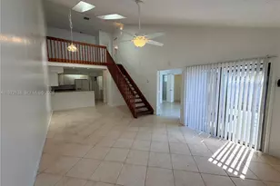 1818 Racquet Ct, North Lauderdale, FL 33068 - Photo 3