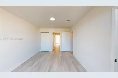 2555 NE 193rd St #2224, Miami, FL 33180 - Photo 13