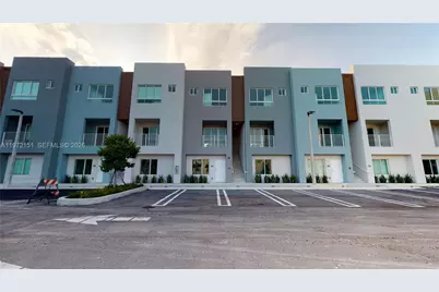 2555 NE 193rd St #2224, Miami, FL 33180 - Photo 25