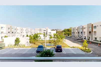 2555 NE 193rd St #2224, Miami, FL 33180 - Photo 23