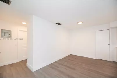 9040 NW 26th Pl Sunrise Golf Village, Sunrise, FL 33322 - Photo 13