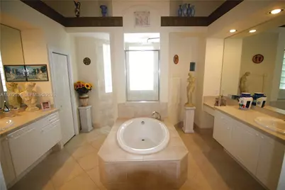 7635 Ironhorse Blvd, West Palm Beach, FL 33412 - Photo 15