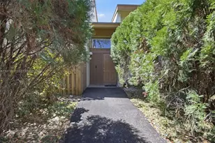 11483 SW 109th Rd, Miami, FL 33176 - Photo 3