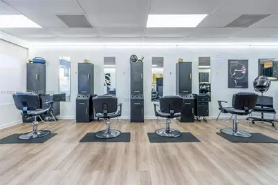 Taft St, Pembroke Pines, FL 33024 - Photo 13