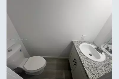 1560 NE 151st St #102, Miami, FL 33162 - Photo 5