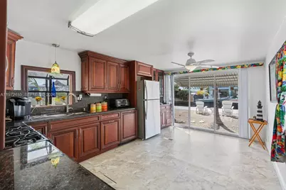 246 Lower Matecumbe Rd, Key Largo, FL 33037 - Photo 25