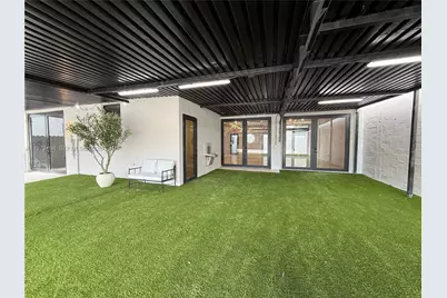 561 NW 29th St, Miami, FL 33127 - Photo 3