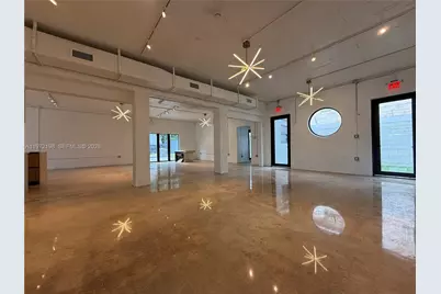 561 NW 29th St, Miami, FL 33127 - Photo 5