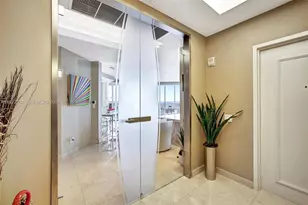 21200 Point Pl, Aventura, FL 33180 - Photo 25