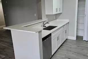 [Address not provided], Oakland Park, FL 33309 - Photo 9