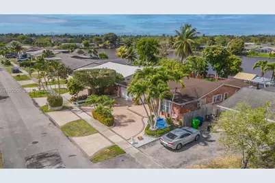 11901 NW 31st Pl, Sunrise, FL 33323 - Photo 25