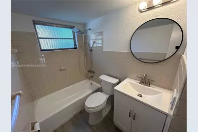 17 NE 2nd Ave #108, Dania Beach, FL 33004 - Photo 5