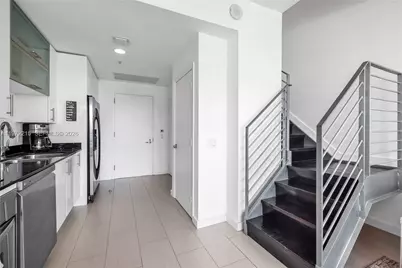 60 SW 13th #1609, Miami, FL 33130 - Photo 11