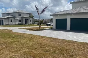 27441 SW 160th Ave, Miami, FL 33031 - Photo 11