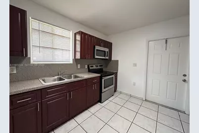 1209 NE 136th Ter #1209, North Miami, FL 33161 - Photo 3