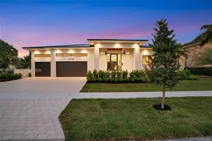 2709 NE 25th Ct, Fort Lauderdale, FL 33305 - Photo 1