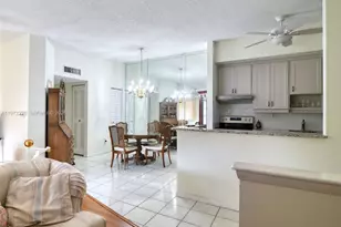 10975 W Clairmont Cir, Tamarac, FL 33321 - Photo 5