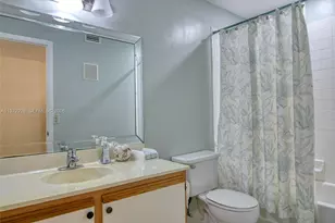 10975 W Clairmont Cir, Tamarac, FL 33321 - Photo 15