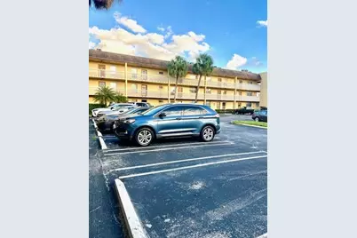 6070 NW 64th Ave #103, Tamarac, FL 33319 - Photo 3