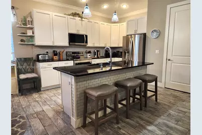 108 Oak Knolls Circle, Sebring, FL 33876 - Photo 3