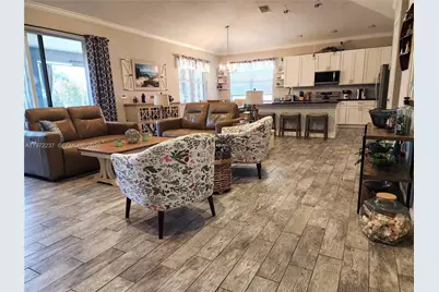 108 Oak Knolls Circle, Sebring, FL 33876 - Photo 7