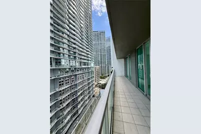 55 SE 6th St #1201, Miami, FL 33131 - Photo 11