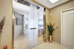 21200 Point Pl, Aventura, FL 33180 - Photo 25