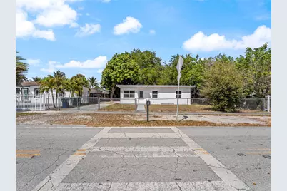 120 Seaman Ave, Opa-Locka, FL 33054 - Photo 35