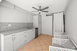 4925 Collins Ave, Miami Beach, FL 33140 - Photo 5