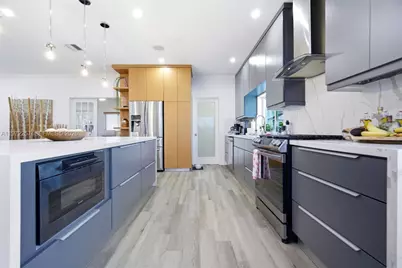 1871 NE 186th St, North Miami Beach, FL 33179 - Photo 15