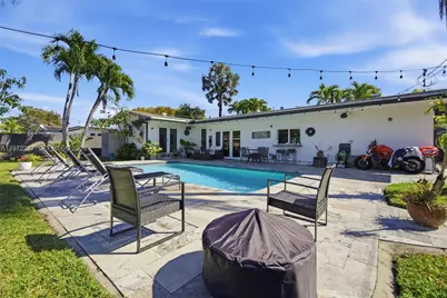 1871 NE 186th St, North Miami Beach, FL 33179 - Photo 39