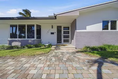 1871 NE 186th St, North Miami Beach, FL 33179 - Photo 5