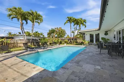 1871 NE 186th St, North Miami Beach, FL 33179 - Photo 37